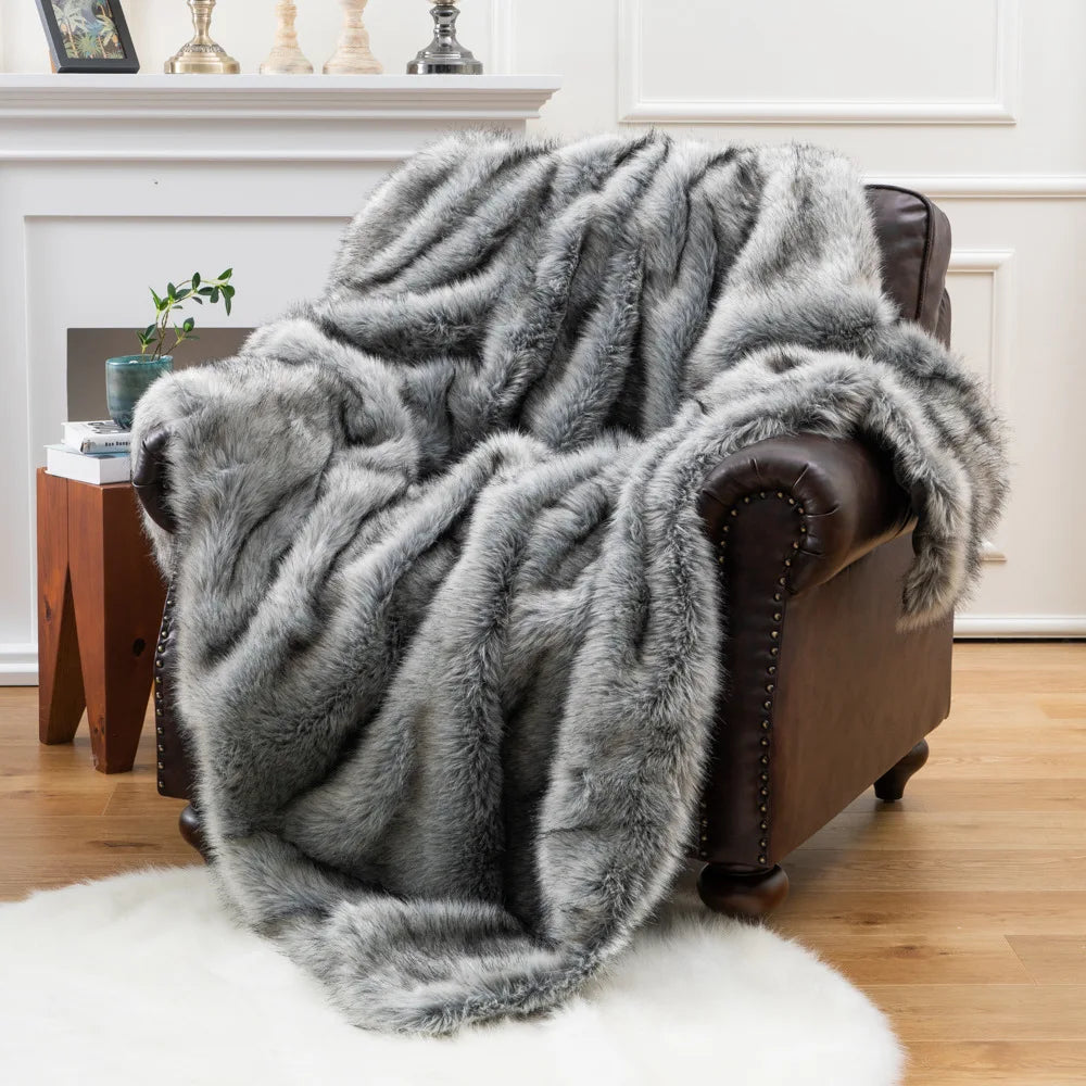 Fox Faux Fur Throw Blanket